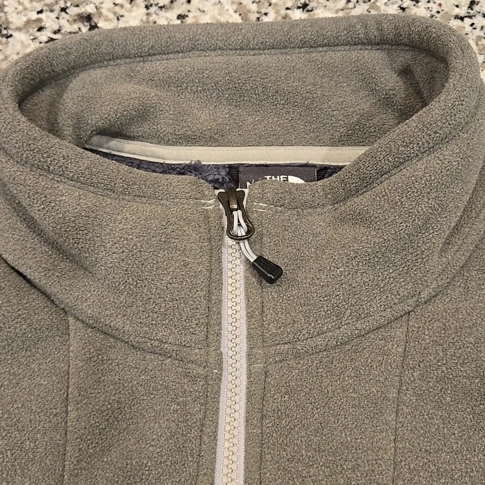 THE NORTH FACE CHIMBORAZO MEN'S FULL ZIP SHERPA LINED FLEECE JACKET. SIZE XL.